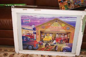 lot 7 image: Framed Puzzle