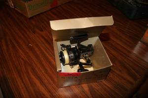 lot 25 image: Shimano Fishing Reel