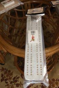 lot 44 image: Bullet Cribbage Board