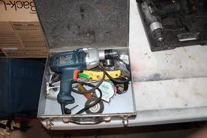 lot 31 image: Black & Decker 13mm Drill DR600, Drill Bits, Case