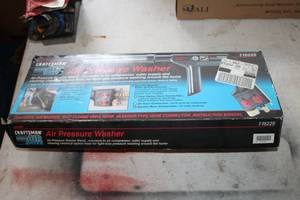 lot 39 image: Craftsman Air Pressure Washer