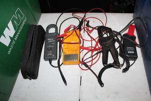 lot 47 image: Lot of (4) Fluke ACDC Current Probe, Fluke 23 Multimeter, Fluke AC Current Probe, PDI ACDC Current Clamp