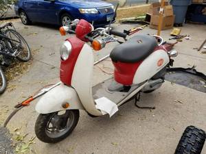 lot 3 image: 2002 Honda Metropolitan II Scooter