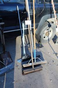 lot 66 image: Lot of (5) Push Brooms, Broom, Scrubber