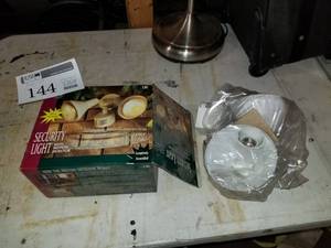 lot 144 image: Security Light Motion Detector