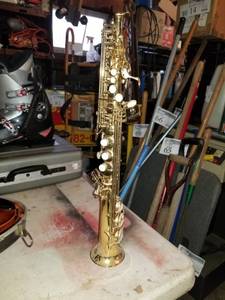 lot 146 image: Kohlert Saxophone