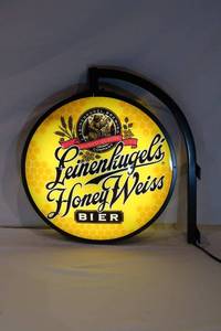 lot 6 image: Lighted Leinenkugels Honey Weiss Beer Sign