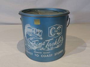 lot 21 image: VINTAGE Minnow Bucket from Coast to Coast Stores