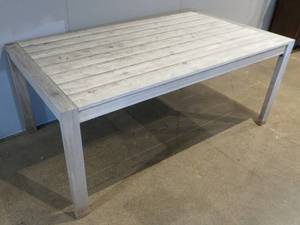 lot 73 image: Teak Patio Table & 6 Chairs