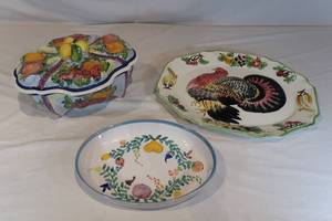 lot 61 image: 3 Serving Dishes