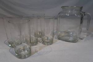 lot 93 image: Glass Pitcher & 5 Monogrammed J Glasses
