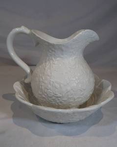 lot 111 image: Pitcher & Bowl