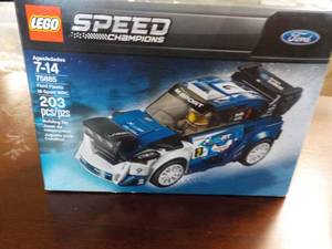 lot 7 image: LEGO Speed Champions...