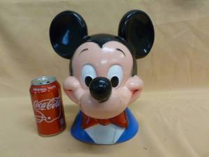 lot 70 image: Vintage Mickey Mouse