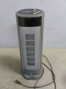 lot 102 image: Air Purifier