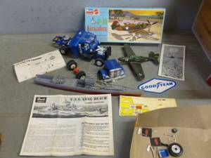 lot 106 image: Vintage Model Parts