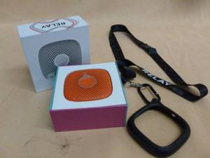 lot 122 image: New Wireless Phone GPS Tracker