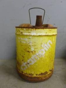 lot 172 image: Vintage Oil Can