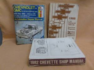 lot 184 image: Repair Manuals