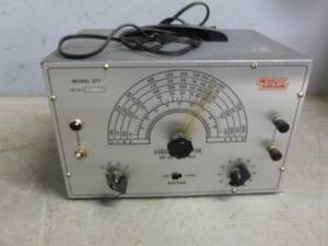 lot 201 image: Vintage Ham Radio