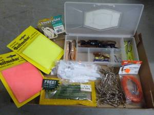 lot 205 image: Fishing Items