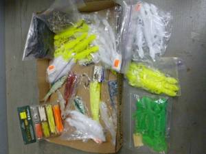 lot 206 image: Fishing Items