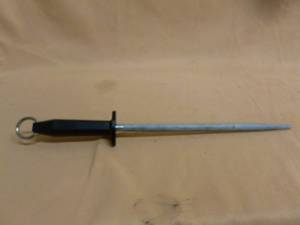 lot 210 image: Knife Sharpening Steel