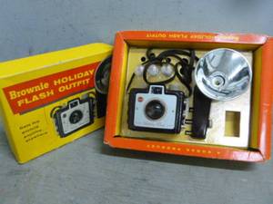 lot 246 image: Vintage Camera