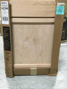 lot 116 image: Easthaven Assembled 24x34.5x24 in. Frameless Base Cabinet with Drawer in Unfinished German Beech- not used
