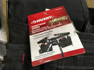 lot 155 image: Husky 12-Pocket Black Handyman Tool Belt- not used