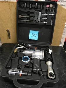 lot 189 image: Husky 4-Piece Air Tool Kit MISSING pieces