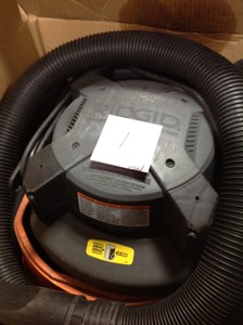 lot 1 image: RIDGID 16 Gal. 6.5 Peak HP NXT Wet Dry Vac with Detachable Blower HD1600  USED