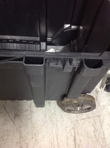 lot 25 image: HUSKY TOOL BOX  SEE PIC MISSING LATCH