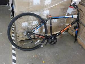 lot 27 image: Mongoose Bike for Parts...