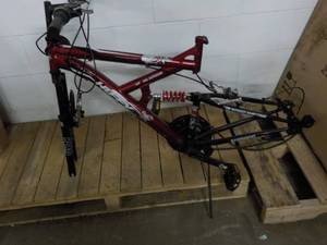 lot 30 image: Rock Creek Bike for Parts...
