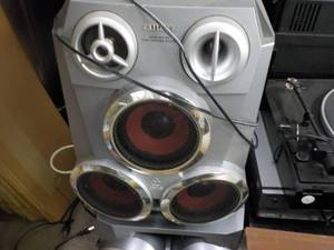 lot 72 image: All speakers Pictured...