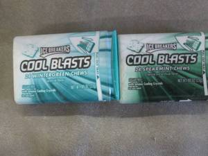 12 packs Ice Breakers Cool Blasts C...