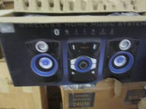 CD Stereo Music System with FM Radi...