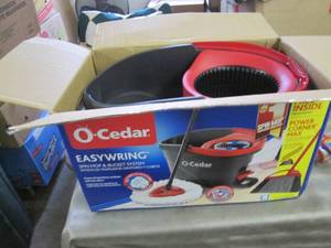 O Cedar Easy Wring Spin Mop open bo...