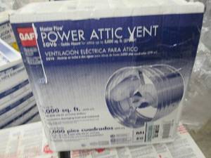 Master Flow 1600 CFM Power Gable Mo...
