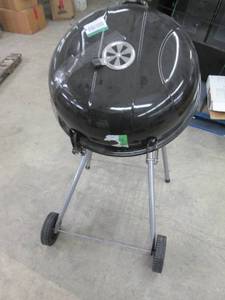 Rivergrille Pioneer 22.5 in. Charco...