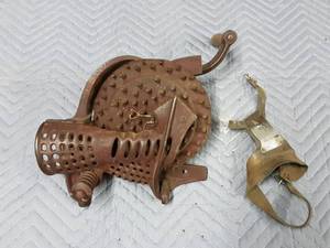 Old Never Fail Corn Sheller & Husker