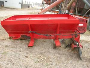 lot 4 image: Truck Bed Sand-Salt Spreader with Controls