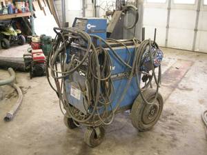 lot 9 image: Miller Shopmaster 300 ACDC Power Source