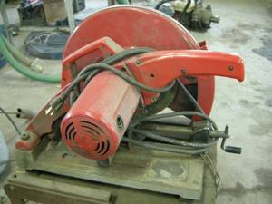 lot 30 image: Milwaukee Heavy Duty 14 Cut-off Saw