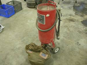 lot 55 image: ALC Abrasive Sand Blaster