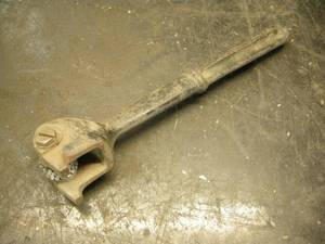 lot 81 image: Huntington Grinding Wheel Tool