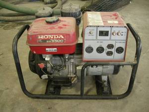 lot 113 image: Honda Portable Generator