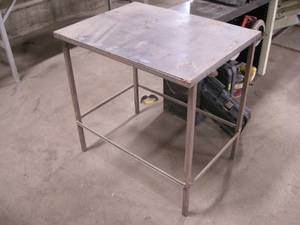 lot 134 image: Metal Shop Table