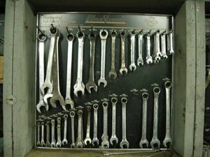 lot 172 image: Combination Wrenches